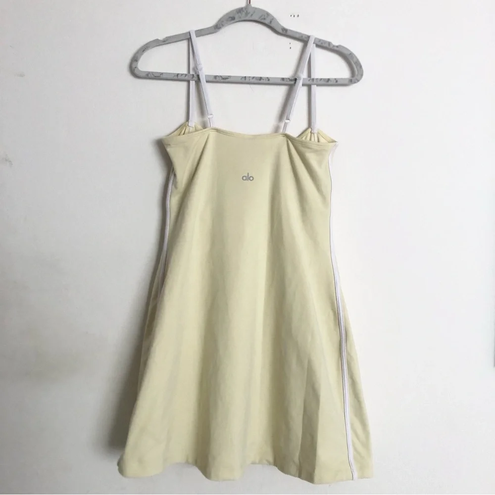 Alo Yoga Airbrush Streamlined Dress Lemon Ice/White   L - Picture 10 of 14